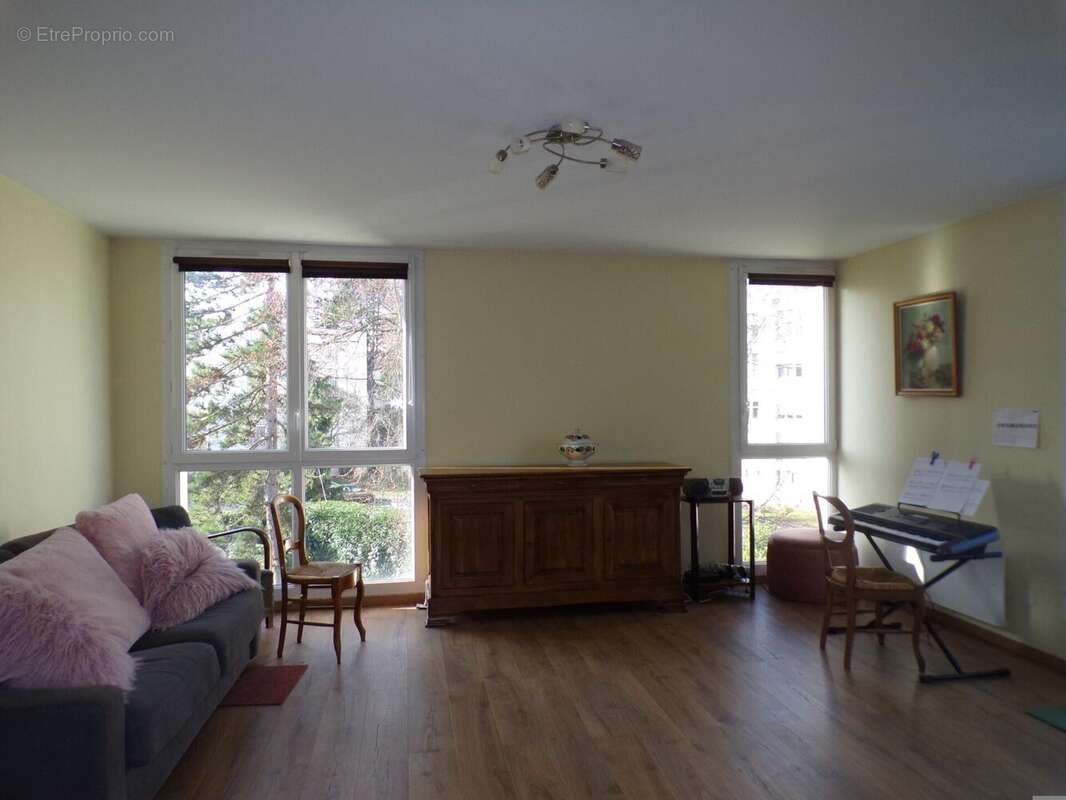 Photo 5 - Appartement à YERRES