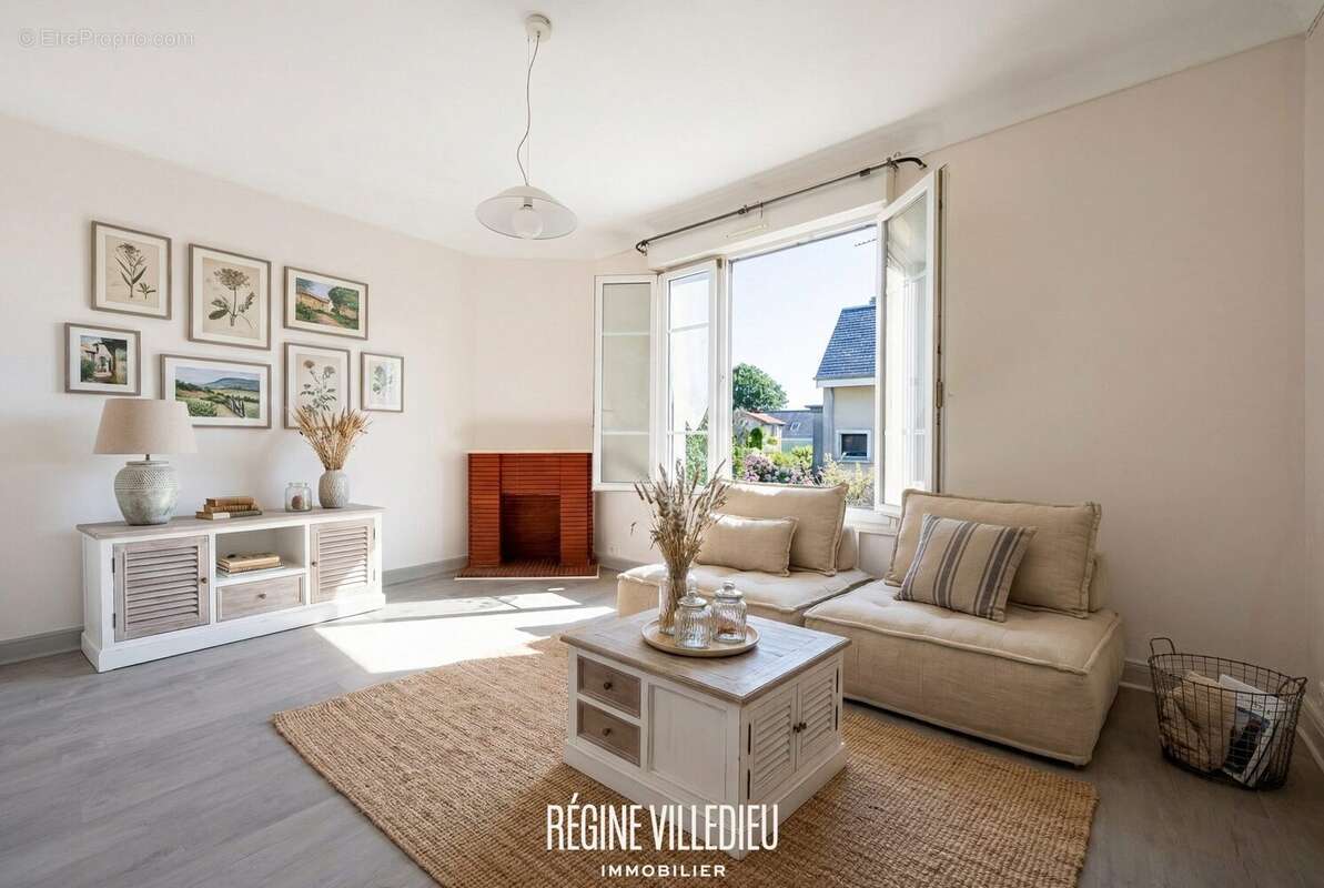 Maison à BARNEVILLE-CARTERET