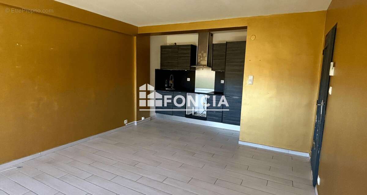 Appartement à MARSEILLE-12E