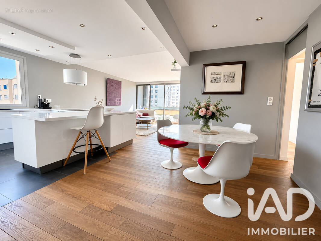 Photo 1 - Appartement à LYON-6E