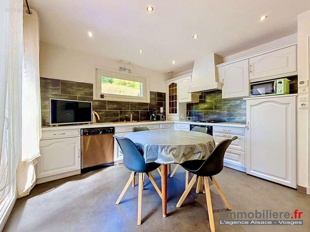 Maison 7 pièces 165 m² à vendre à Nayemont-Les-Fosses (88100) - photo 6