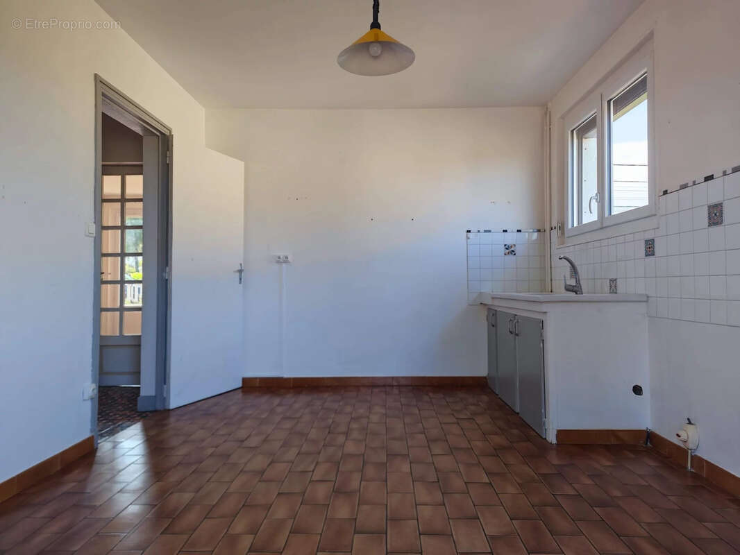 Maison à CERCY-LA-TOUR