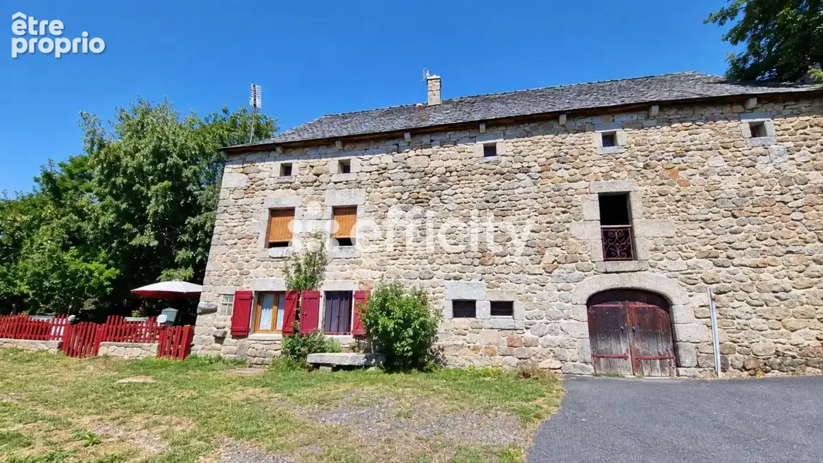 Photo Maison à Le Malzieu-Forain au prix de 172 000€