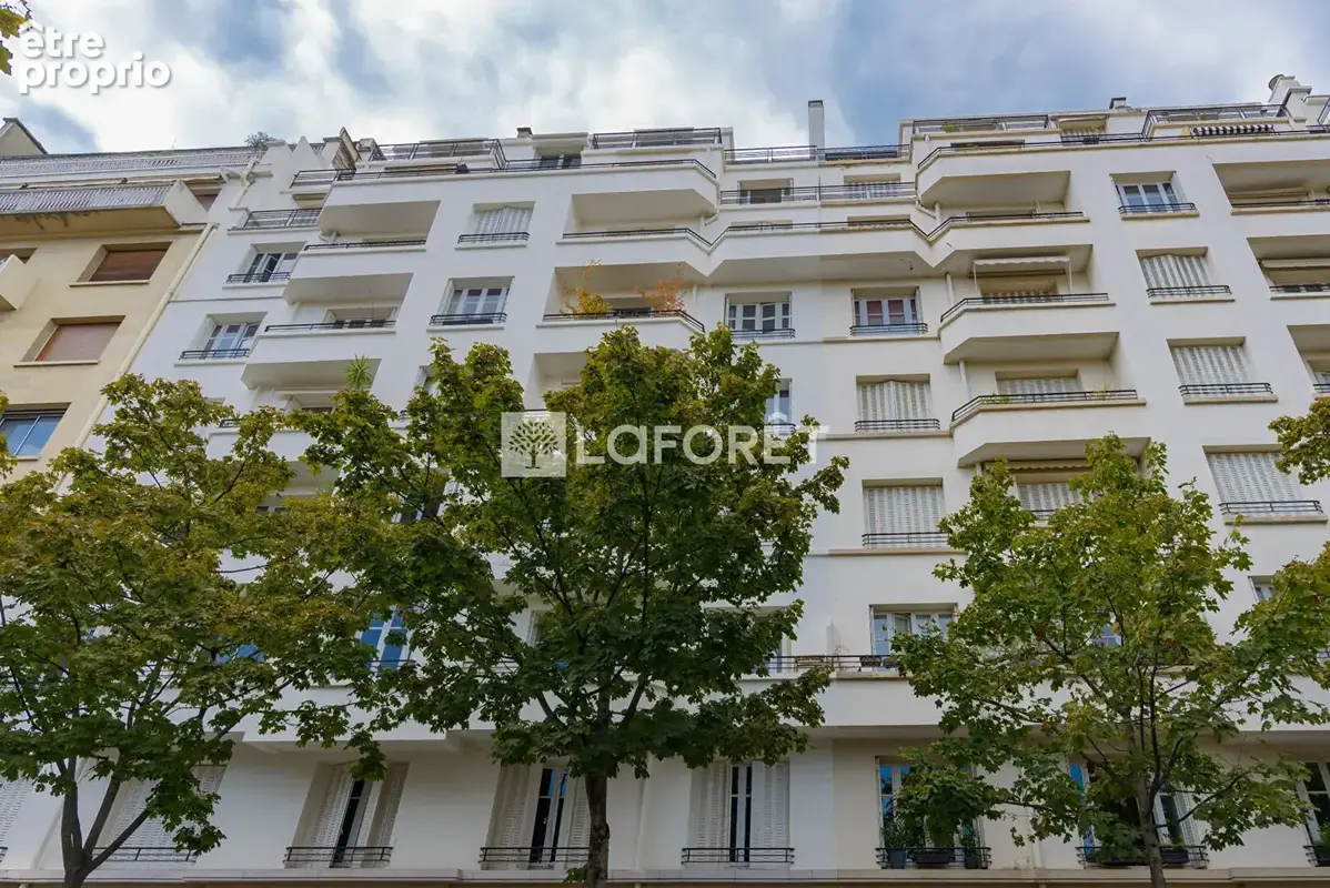 Calme et lumineux  - beaux volumes - seconde chambre possible - photo 8