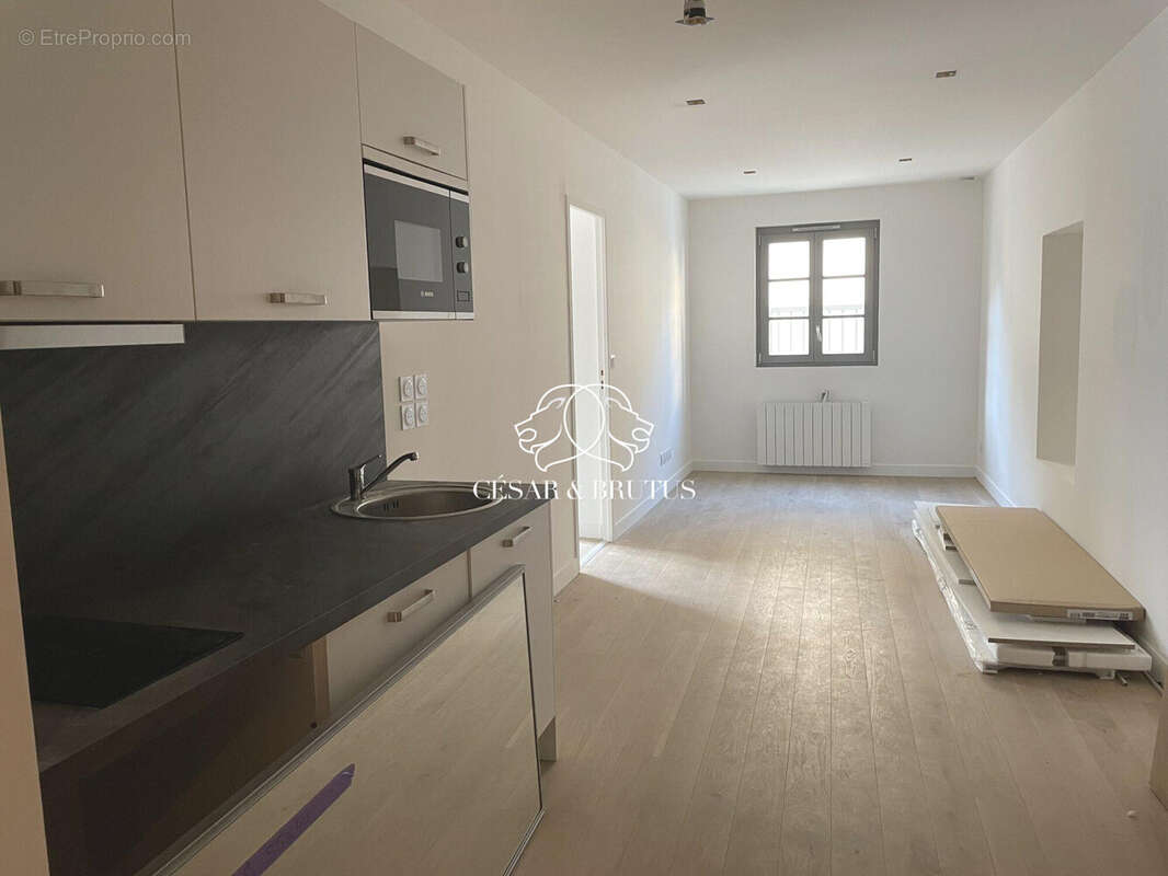 Appartement à TASSIN-LA-DEMI-LUNE