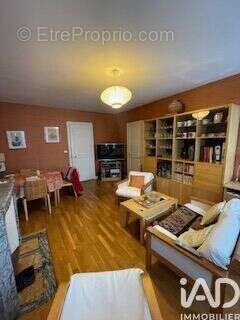 Photo 2 - Appartement à IVRY-SUR-SEINE