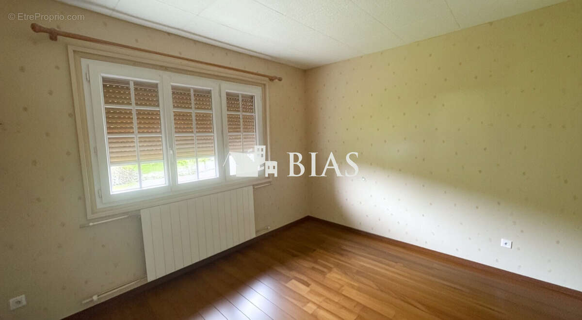 Maison 94 m² à Moyaux  - photo 5