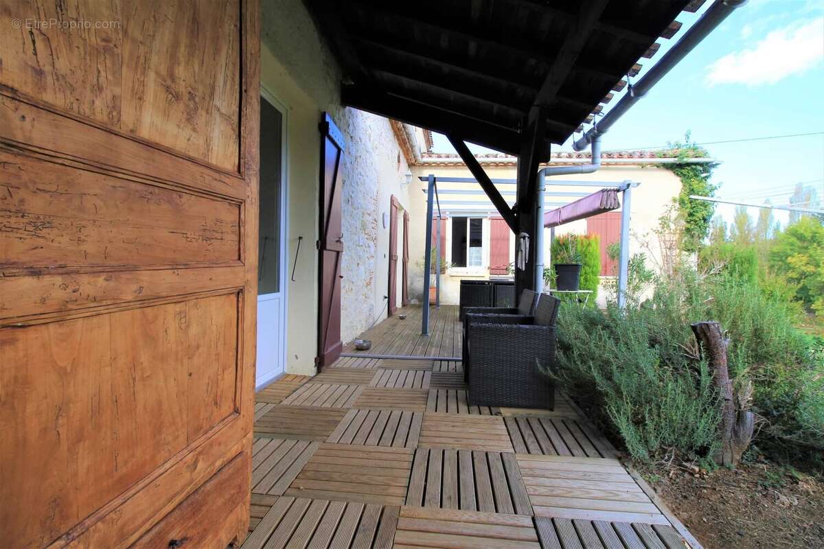 Maison à TOURNON-D&#039;AGENAIS