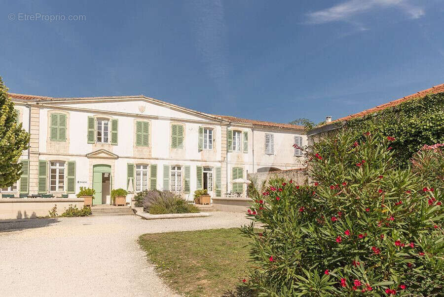 Appartement 56 m² à Saint-Martin-De-Re  - photo 5