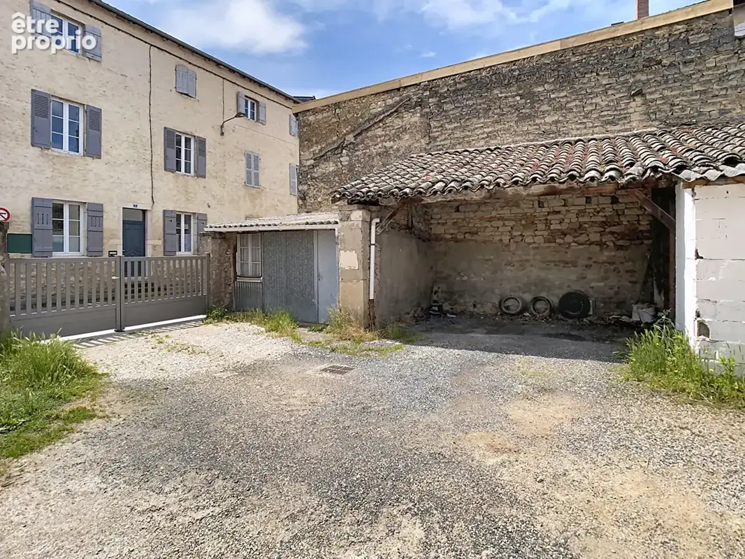 2 Appartements de type T2 Pont De Vaux  + 1 grenier aménageable - photo 14