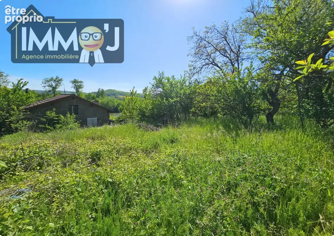 Photo Terrain à Autreville-Sur-Moselle au prix de 110 000€