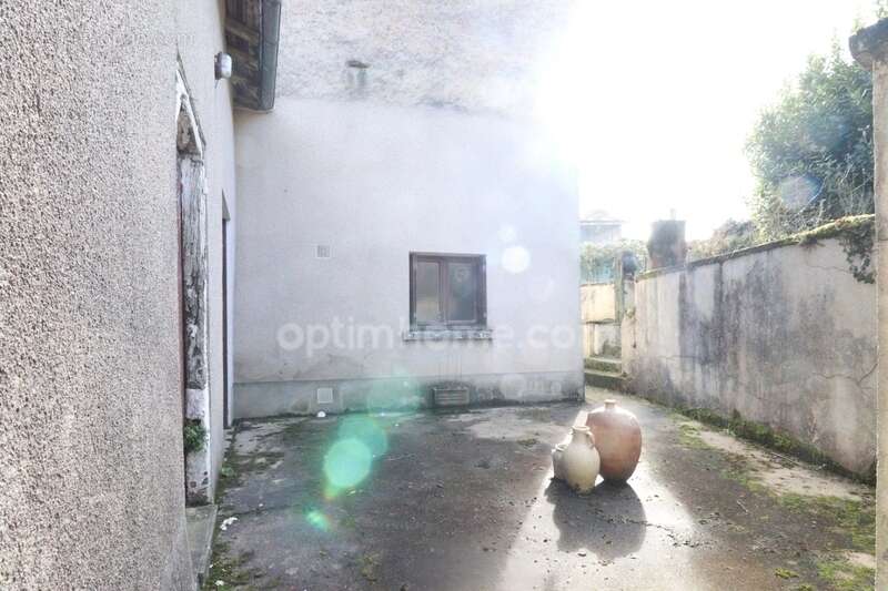 Maison à MAGNAC-LAVAL