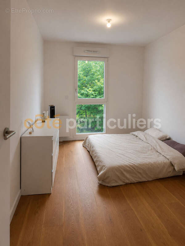 Appartement à SURESNES