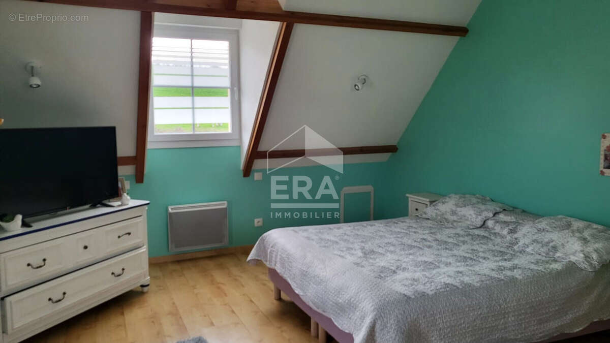 Maison à BEAURAINVILLE