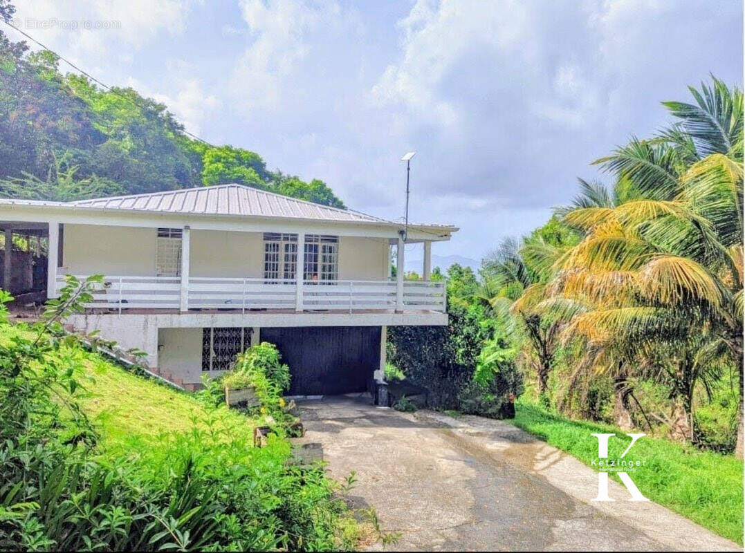 Maison à VIEUX-FORT