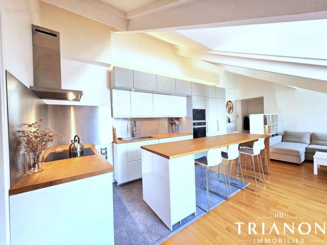 Appartement à VERSAILLES