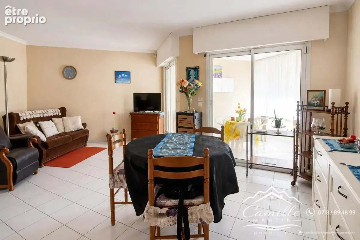 Saint-raphaël - boulouris - appartement 2/3 pièces avec loggia, piscine et garage double - plages et port à pied - photo 8
