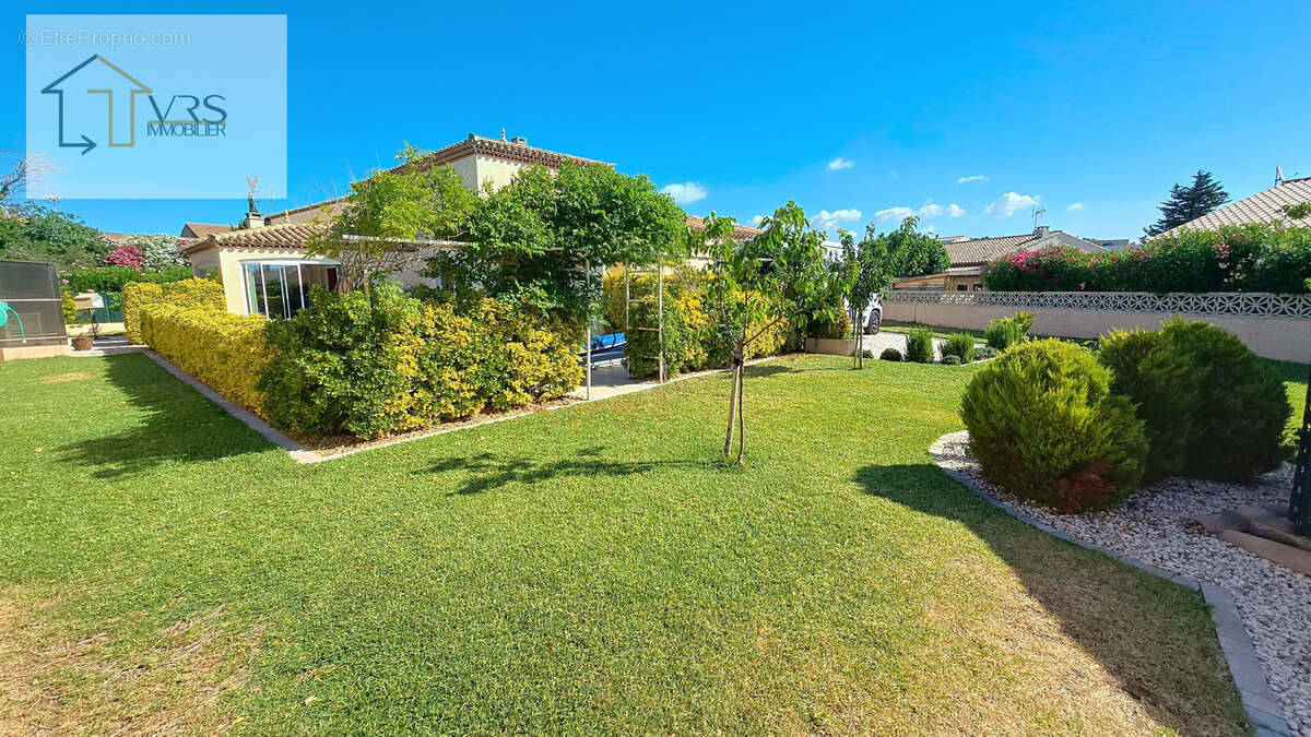 Superbe villa t5 157 m2   piscine, grand terrain 893 m2, garage et atelier   quartier residentiel recherché - photo 4