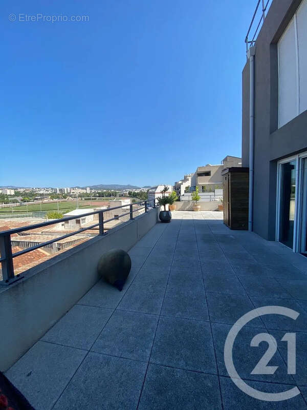 Appartement à MARSEILLE-10E