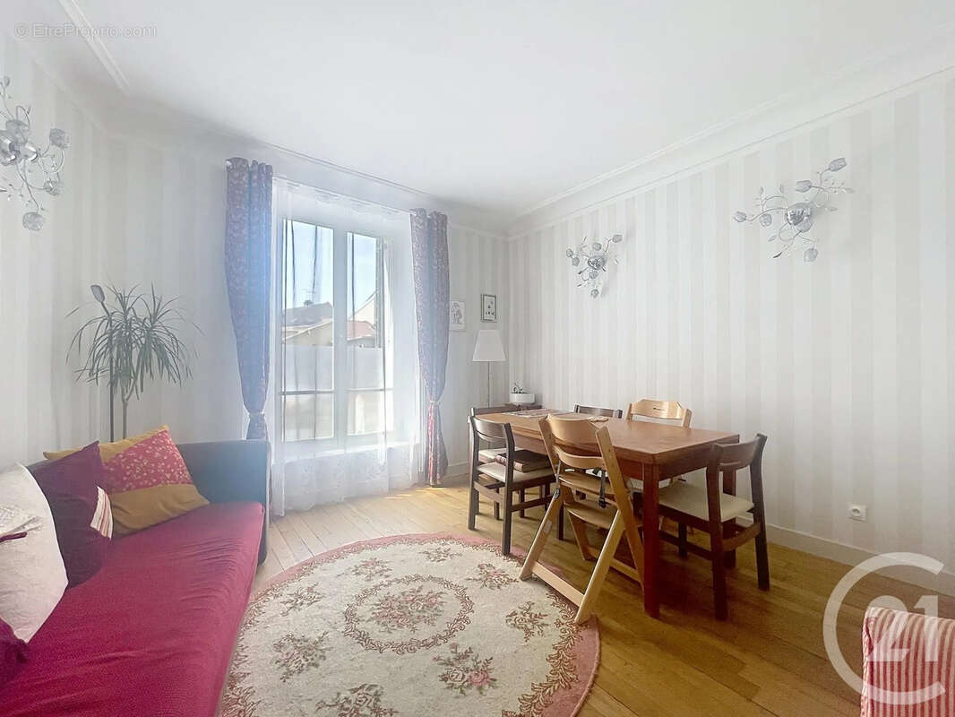 Appartement à MONTEREAU-FAULT-YONNE