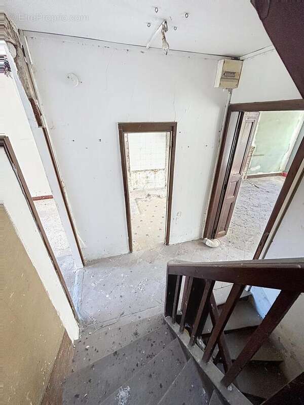 Appartement 250 m² à Castelnaudary  - photo 7
