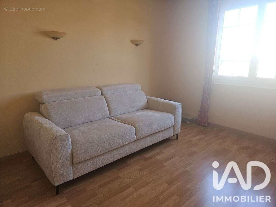 Maison 154 m² à Areines  - photo 6