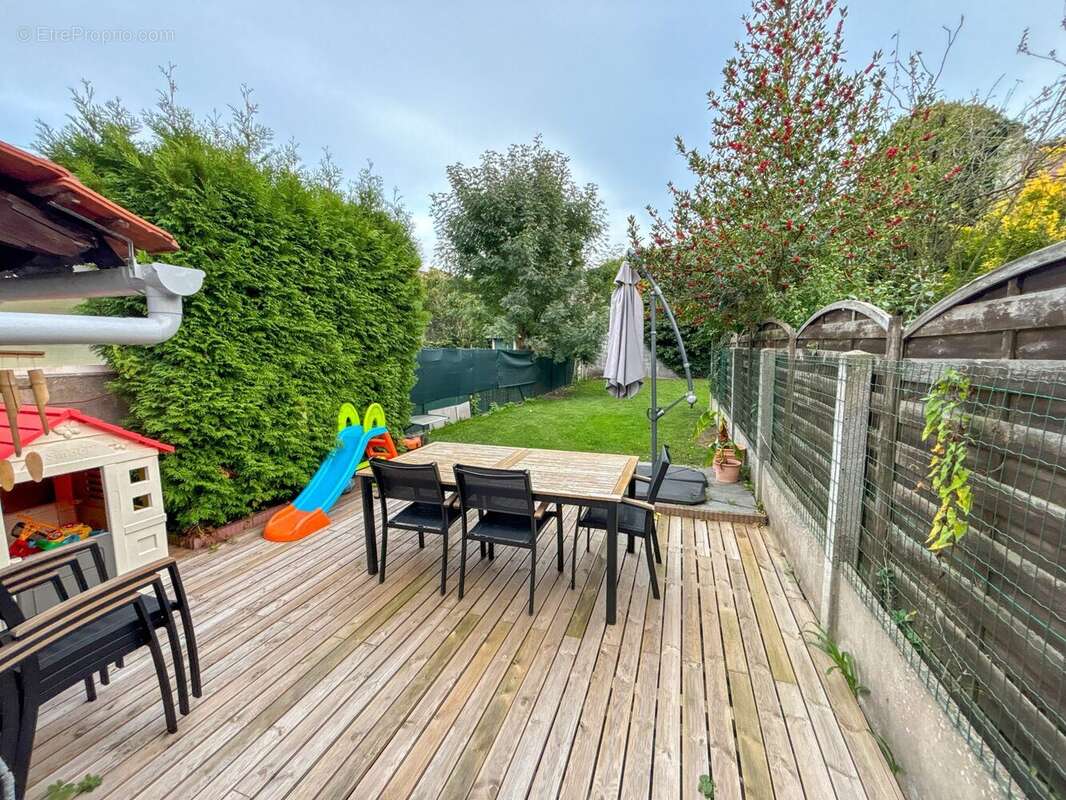 Maison à LYS-LEZ-LANNOY