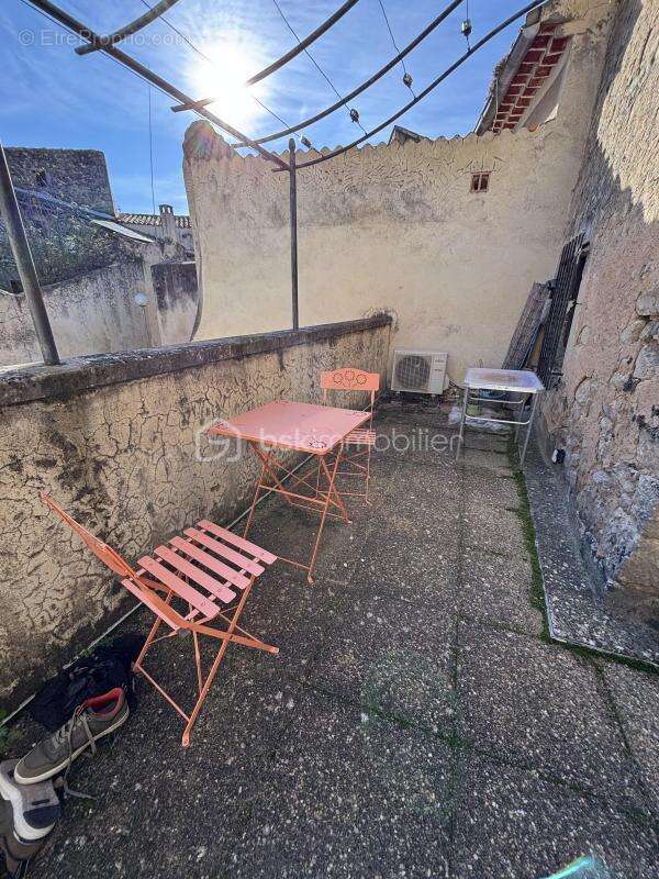 Maison à SAINT-PAUL-TROIS-CHATEAUX