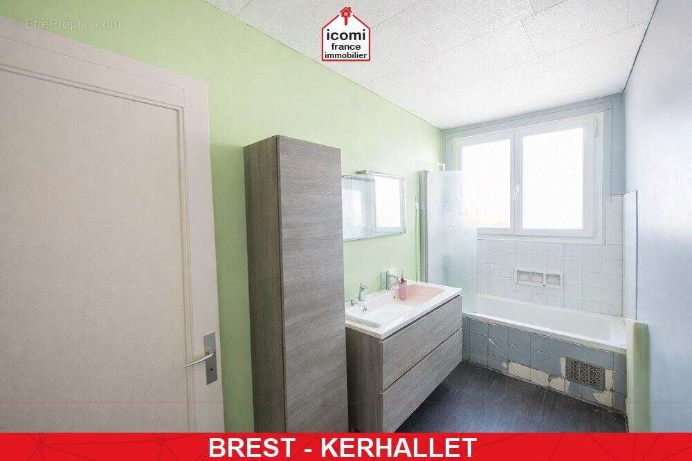 Finistere - brest (29200) - a vendre -  bellevue proche penfeld  - appartement 95 m² - grande piece de vie - 4 chambres possible - photo 7