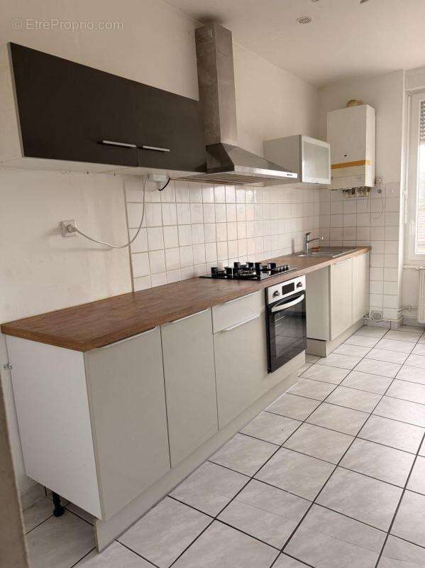 Appartement à SAINT-ETIENNE