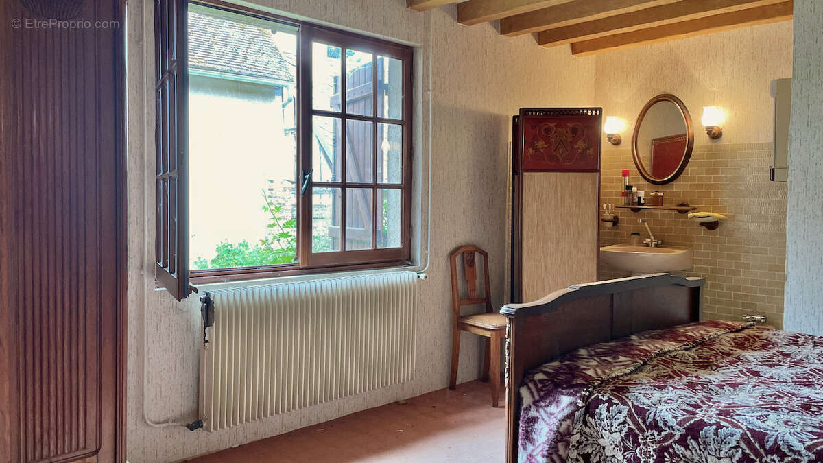 Maison de village avec bord de rivière - photo 12