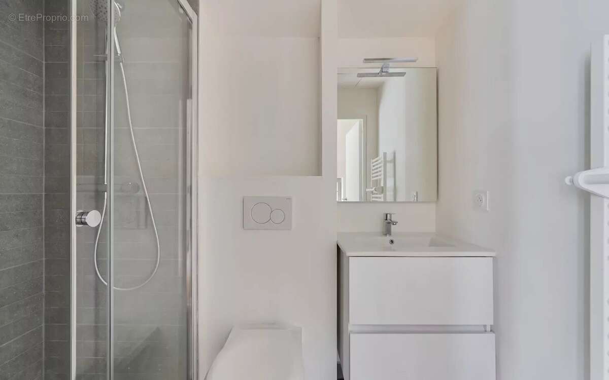 Appartement à TASSIN-LA-DEMI-LUNE