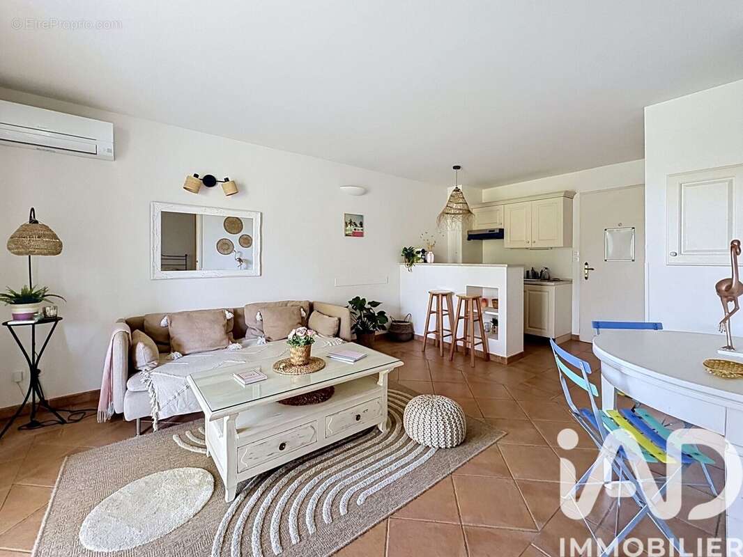 Photo 3 - Appartement à SAUMANE-DE-VAUCLUSE