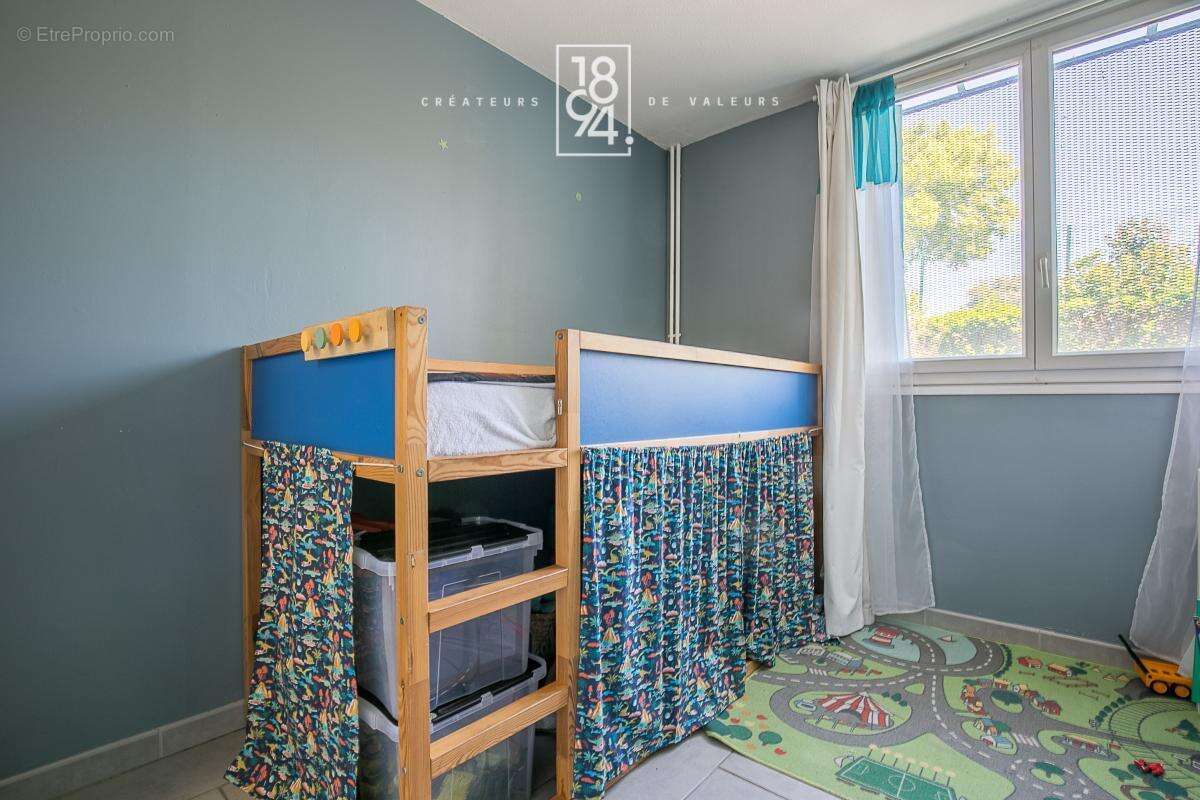 Appartement à MARSEILLE-13E