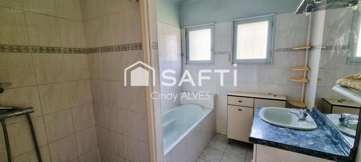 Maison 105 m² à Vayrac  - photo 9