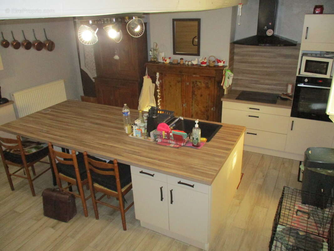 Maison à CHATEAU-CHINON(VILLE)