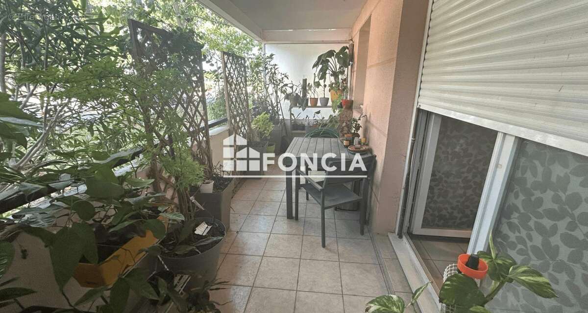 Appartement à LE LUC