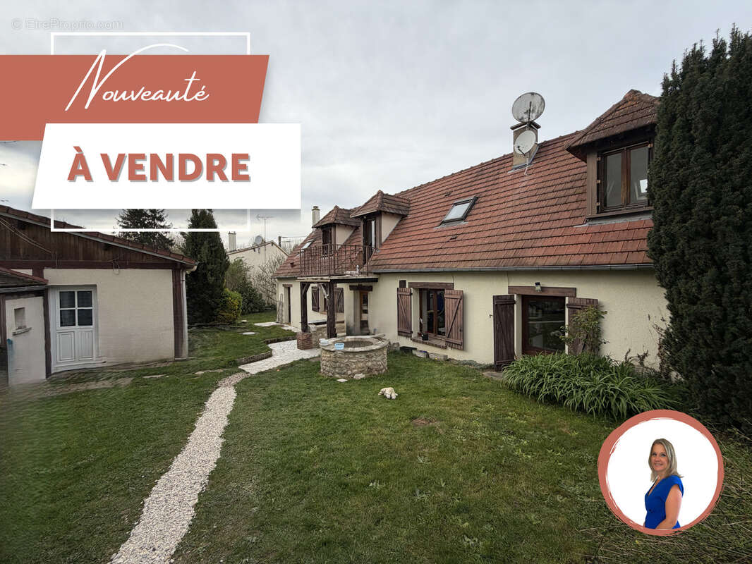 Maison à HOUDAN