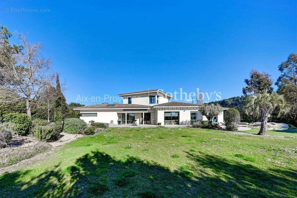 Maison à AIX-EN-PROVENCE