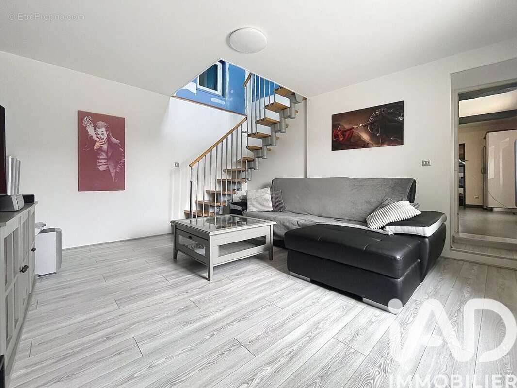 Photo 7 - Maison à TRUYES