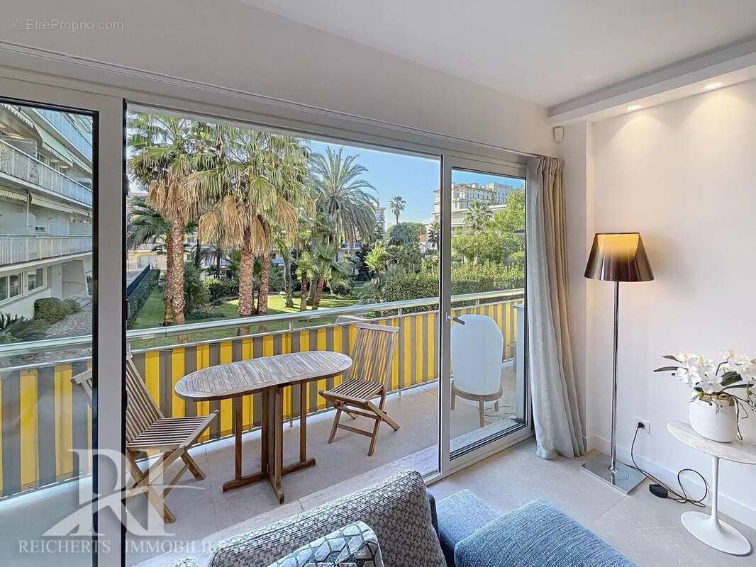Appartement à CANNES