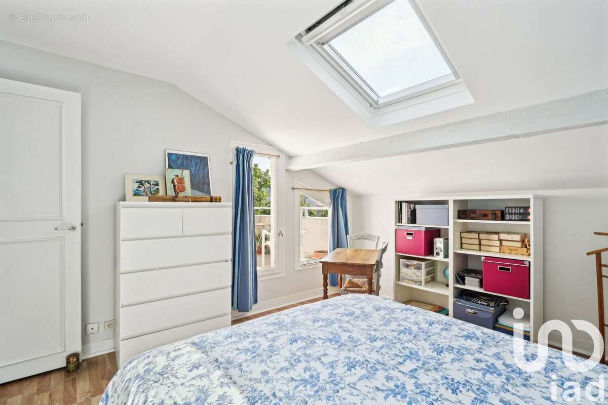 Photo 9 - Appartement à SURESNES