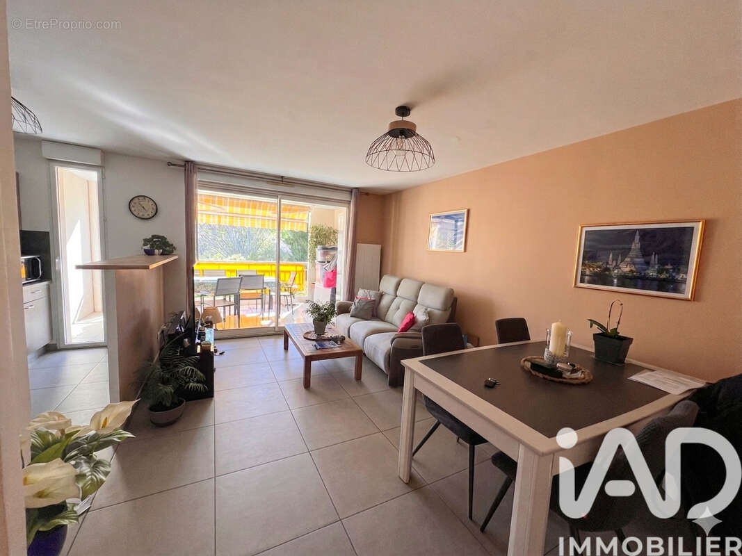 Photo 3 - Appartement à SIX-FOURS-LES-PLAGES