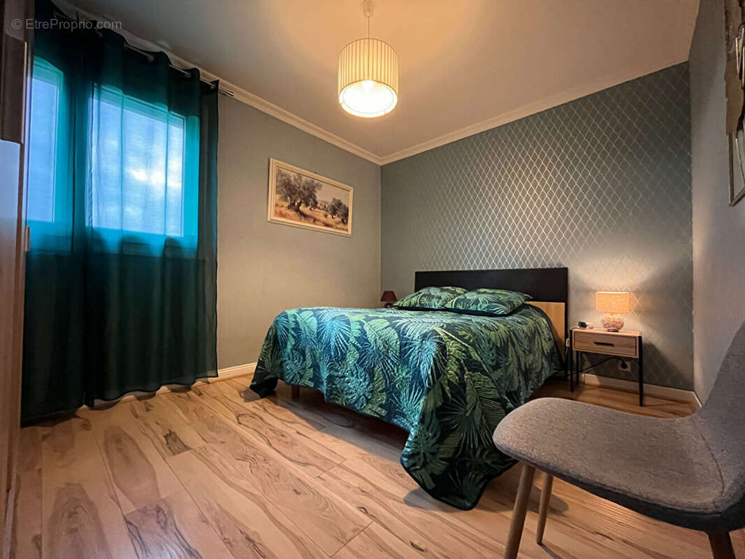 Maison à ARPAJON-SUR-CERE