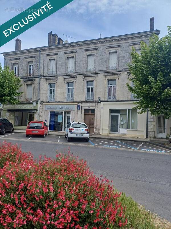 Photo 1 - Appartement à CHALAIS