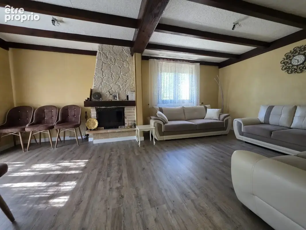 Maison 7 pièces 105 m² à vendre à Perrigny (39570) - photo 9
