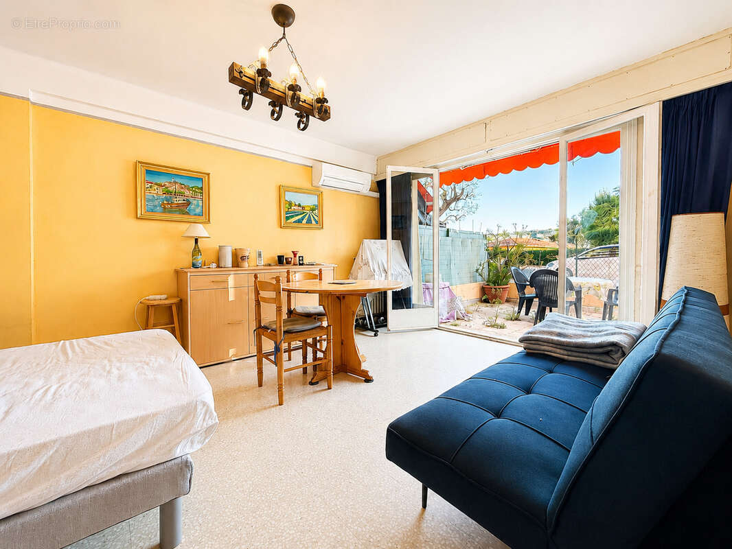 Appartement à ROQUEBRUNE-CAP-MARTIN