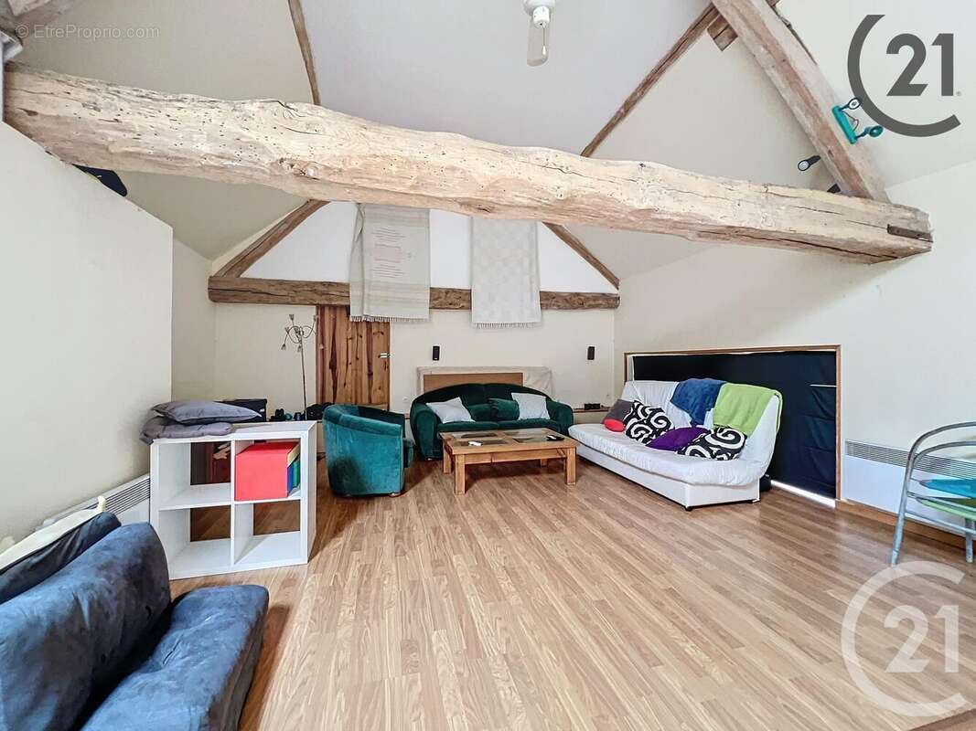 Maison à NOISY-RUDIGNON