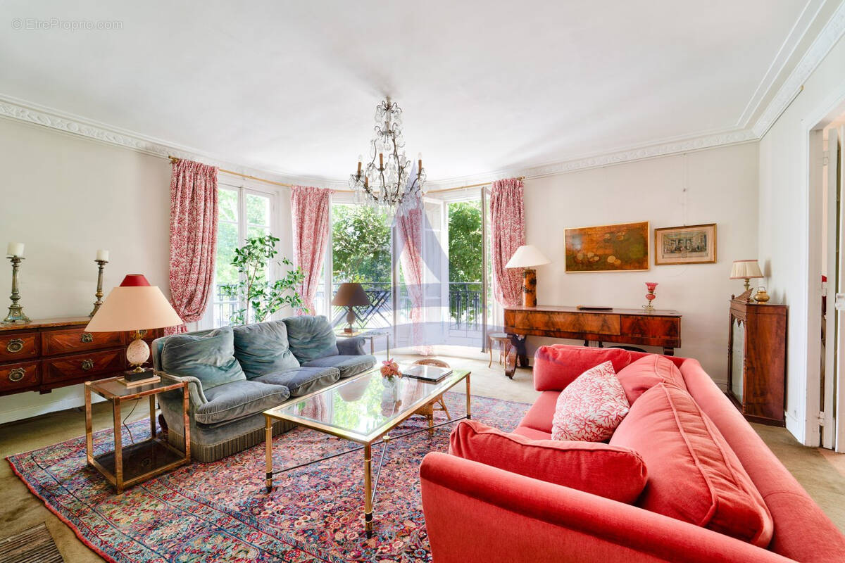 Appartement à PARIS-12E