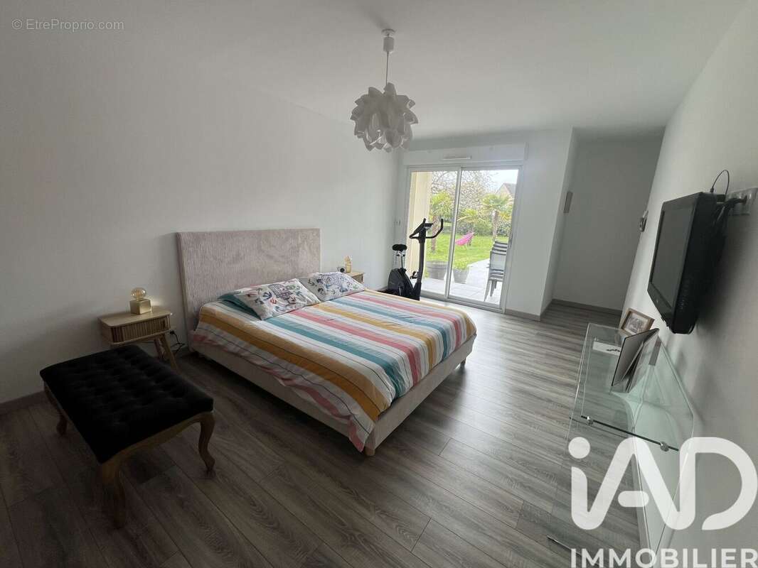 Maison 150 m² à Civray  - photo 5
